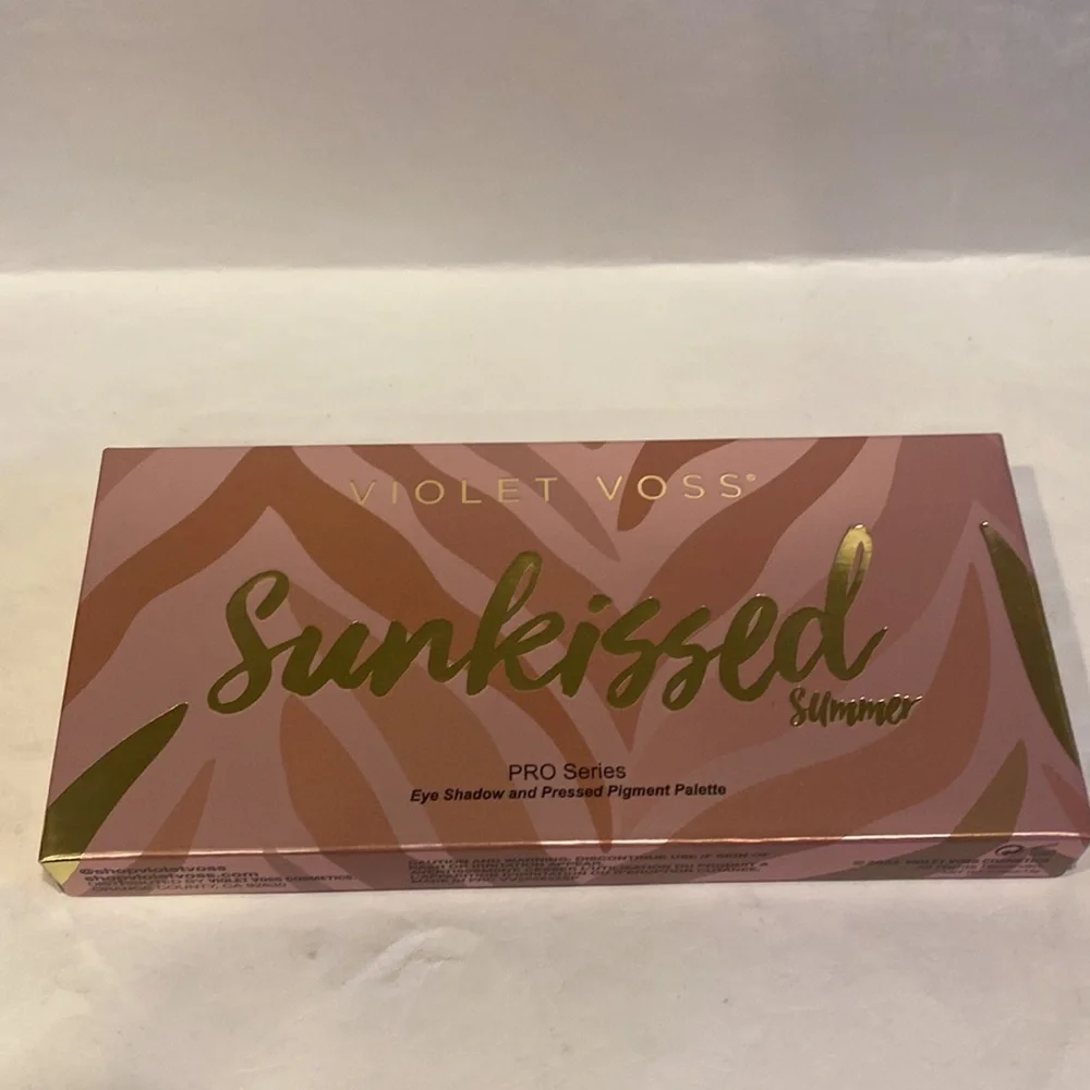 VIOLET VOSS Sunkissed Summer Eye Shadow and Pressed Pigment Palette $37 NIB